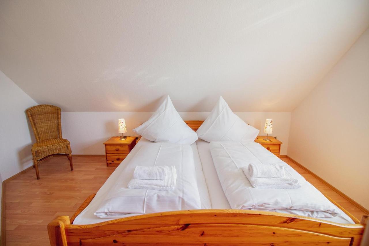 Ferienwohnung Haus Leuchtturm - Ebbe Krummhörn Exterior foto